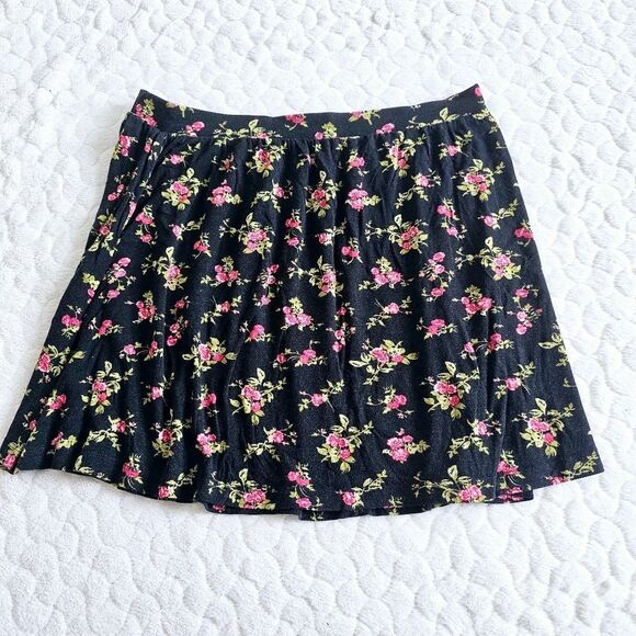 ASOS floral mini skirt flowers pink 8 medium small casual - Picture 6 of 6